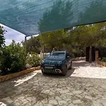 Family Friendly House With A Swimming Pool Cove Koramaslinova - Koromaslinova, Brac - 15479 Ferienhaus *