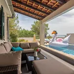 Family Friendly House With A Swimming Pool Cove Koramaslinova - Koromaslinova, Brac - 15479