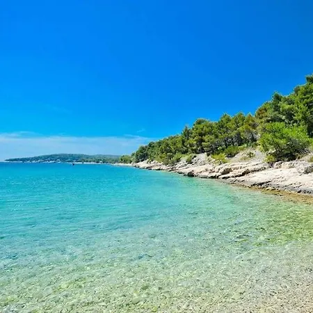 Holiday home Family Friendly House With A Swimming Pool Cove Koramaslinova - Koromaslinova, Brac - 15479 *
