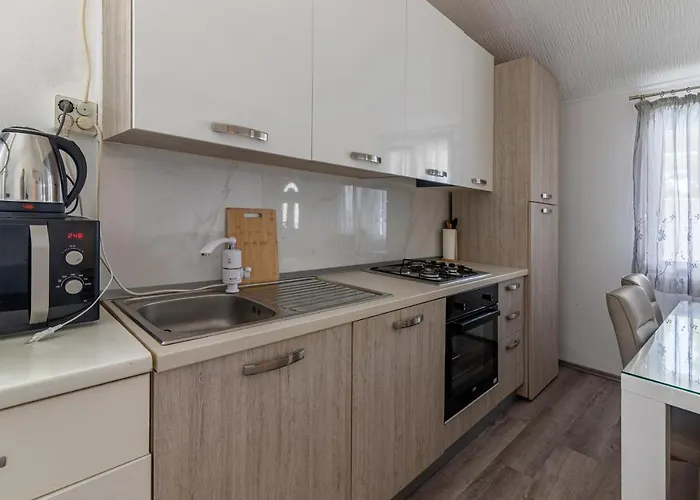 Hébergement de vacances Family Friendly House With A Swimming Pool Cove Koramaslinova - Koromaslinova, Brac - 15479